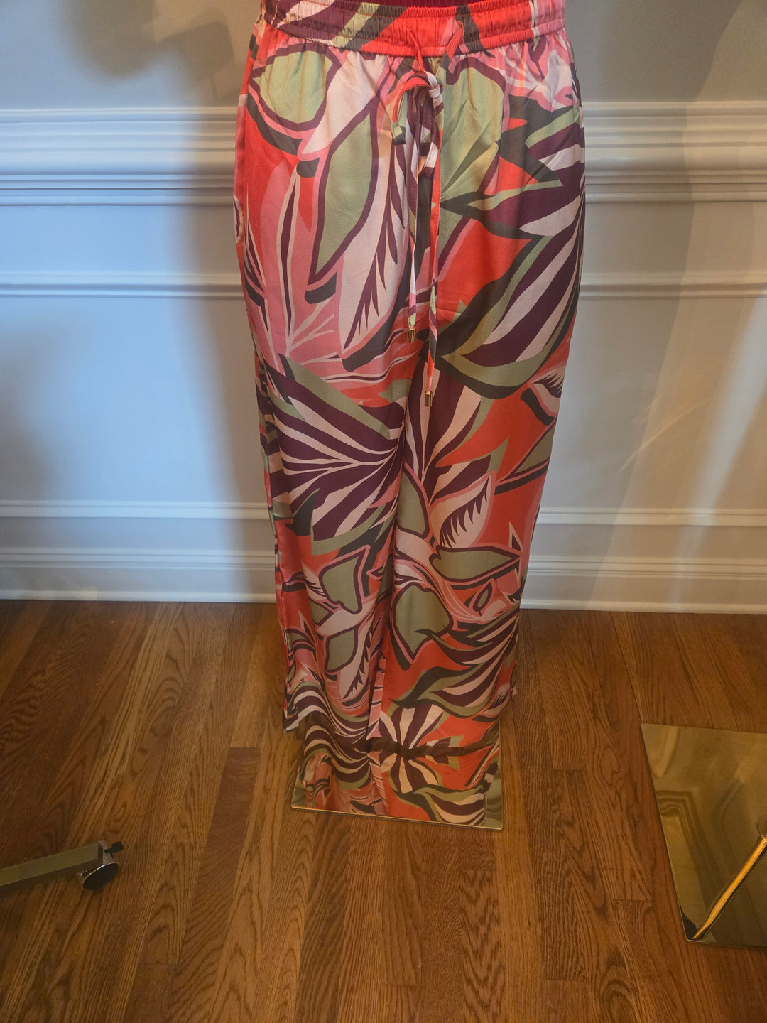 Printed Satin High Waisted Wide Leg Pants w/Pockets